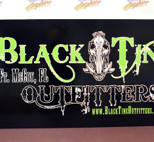 Black Tine Outfitter Sign