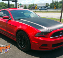 Black Hood Wrap – Red Mustang