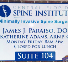 CF Spine Institute Sign