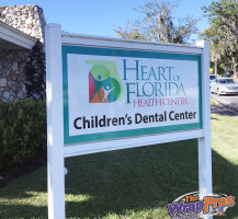 Heart of Florida Dental Sign