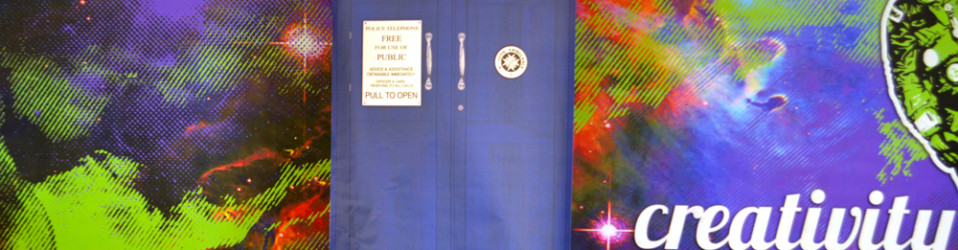 Doctor Who TARDIS door